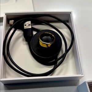 Oura Gold Smart Ring